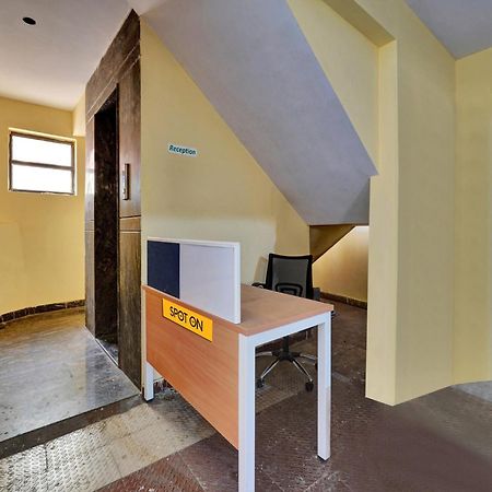Oyo Hotel Svn Hotel And Lodging Bangalore Luaran gambar